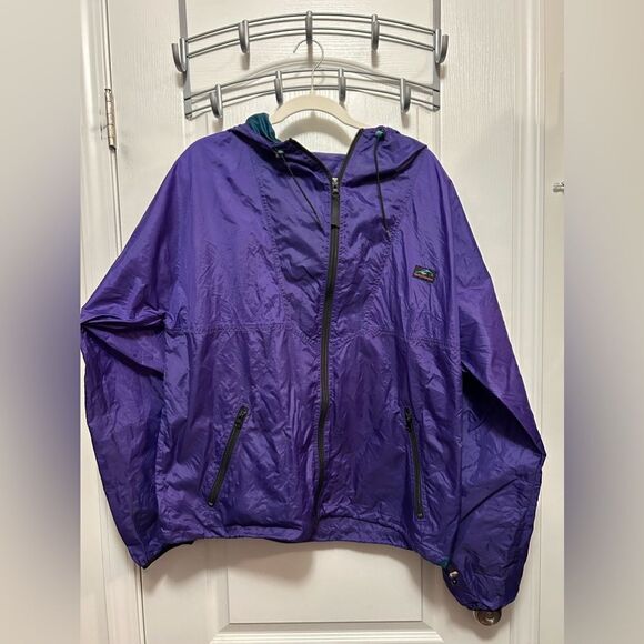 Helly Hansen Vintage 90’s lightweight Rain Jacket-men’s Medium Purple packable - Picture 1 of 16